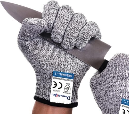 Cut protective gloves

